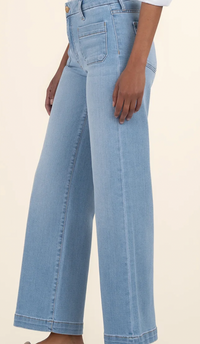 Meg High Rise Wide Leg - Light Wash