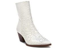 Matisse Caty Leather Bootie White