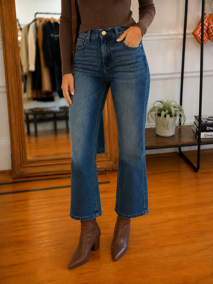 Blair Straight Leg - Medium Wash
