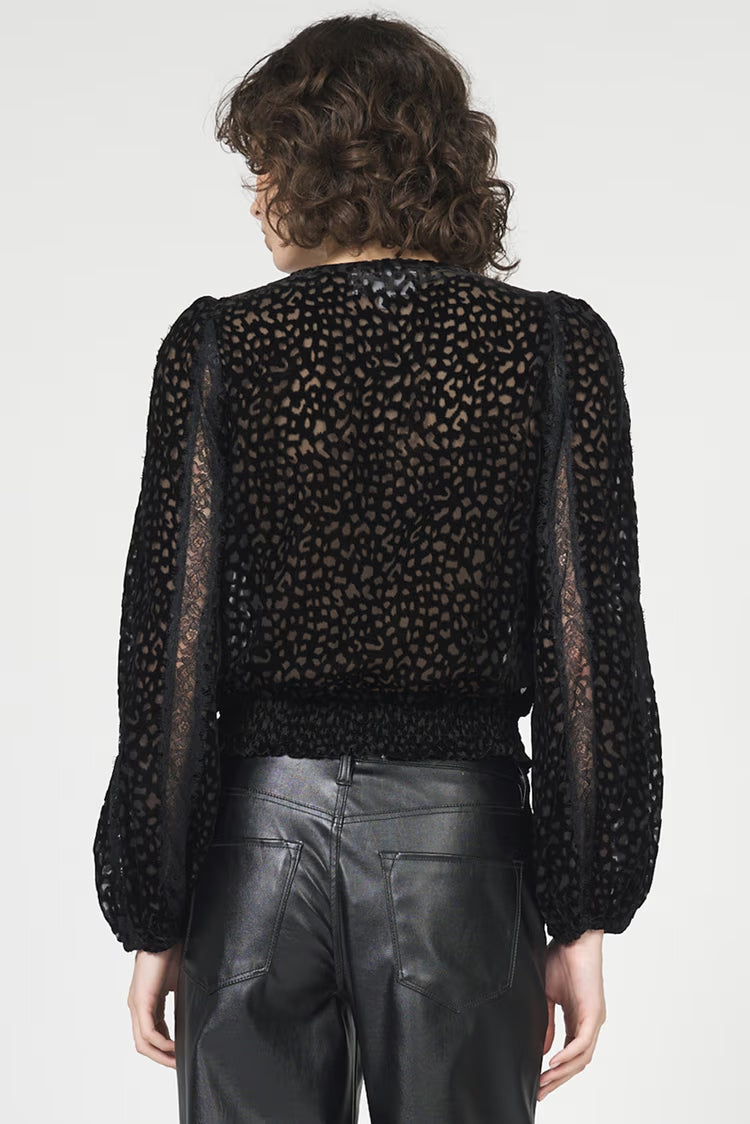 Ambre V-neck Long Sleeve