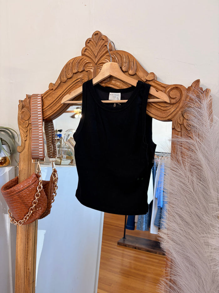 Nora Ribbed Tank With Bra - Black