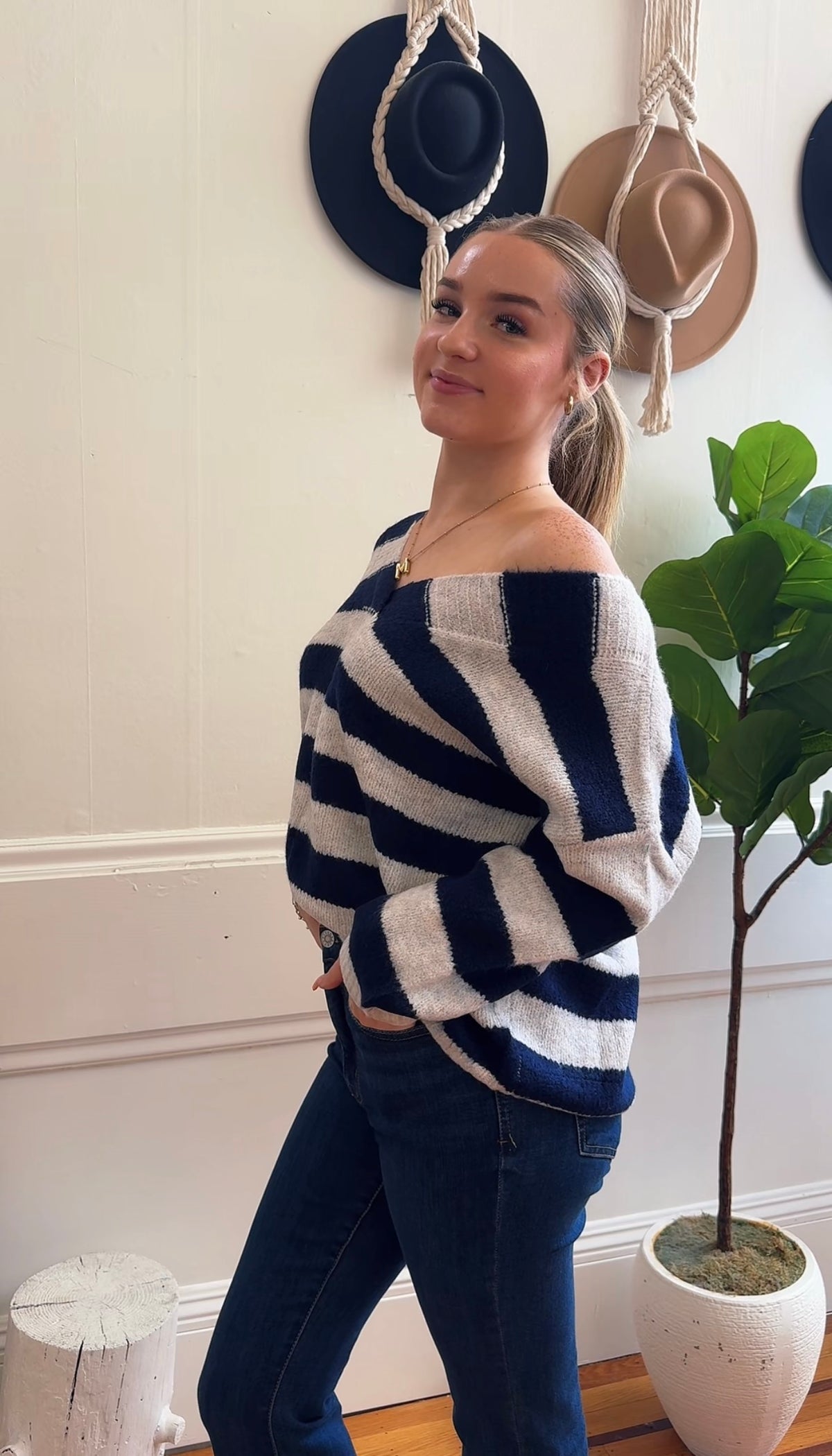 Winica Striped V-Neck Sweater