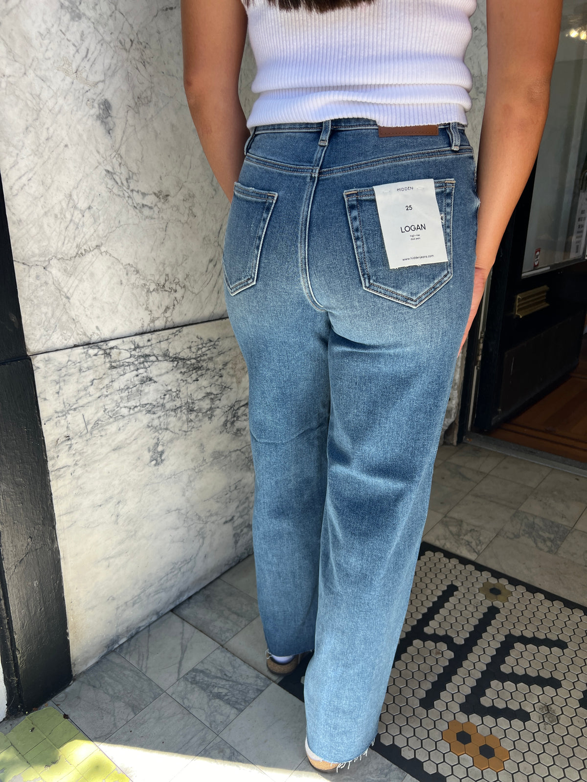 Logan High Waist Dad Jean