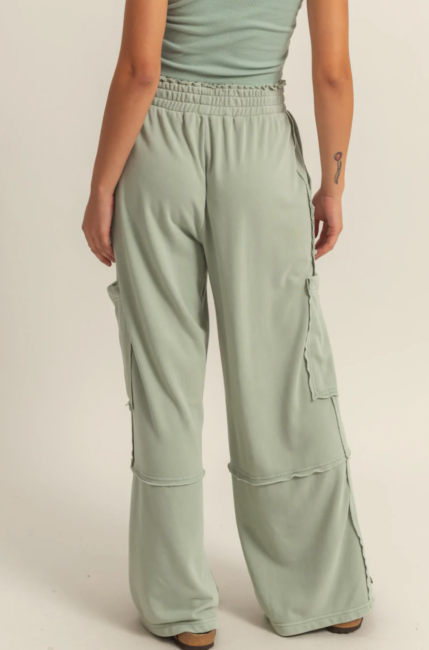 Bee Oversized Cargo Sweatpants - Sage Green