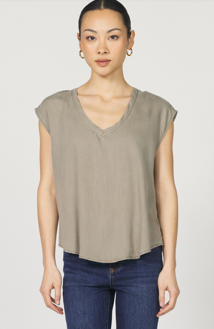 Yanis Top - Sage