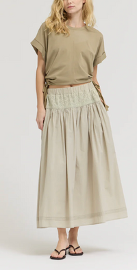 Kira Side Scrunch Tee
