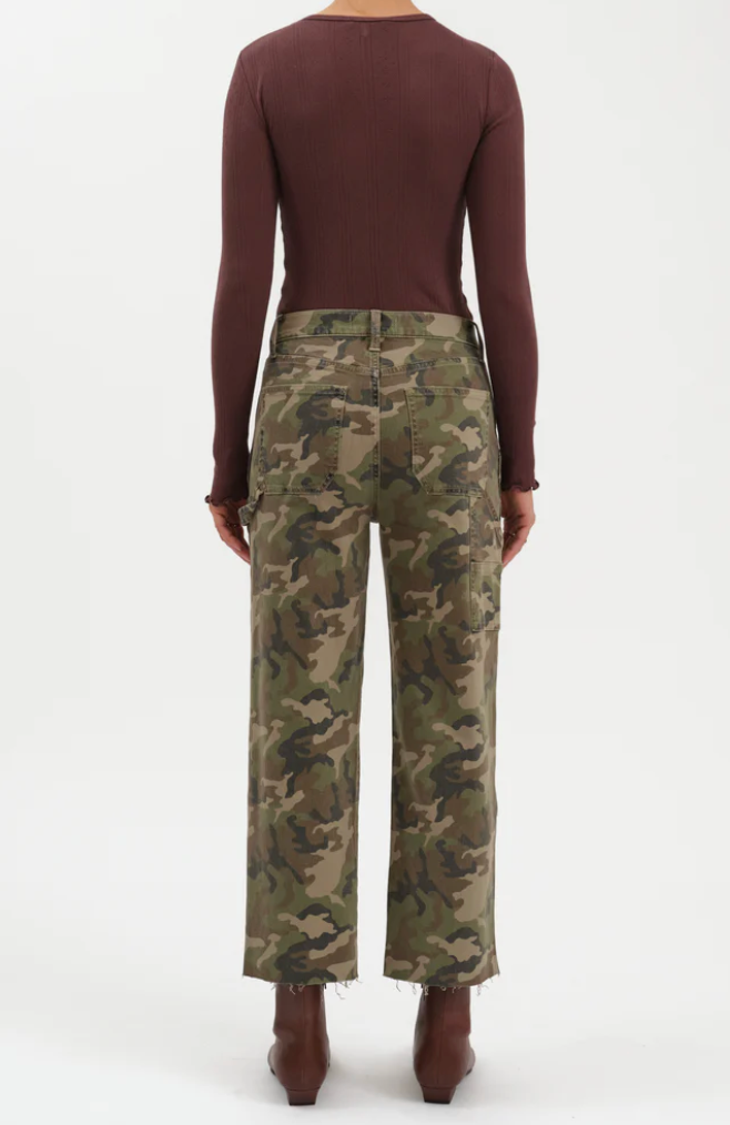 Sundaze Cropped Straight Leg Jeans
